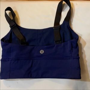 Lululemon sports bra size 2